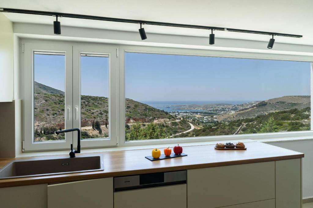 Byzantine Path Villa Morning View Kitchen